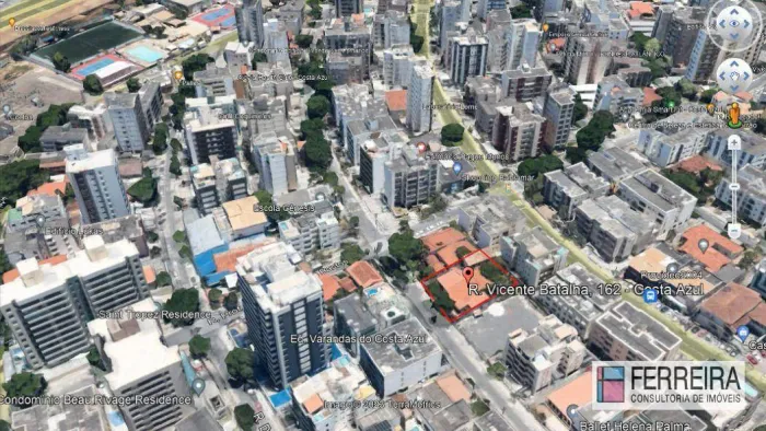 Excelente terreno no Costa Azul com 645 m² servindo para incorporação.