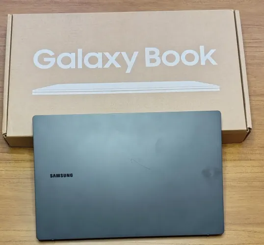 Notebook Samsung Galaxy Book 2 core i5 12a Ger 