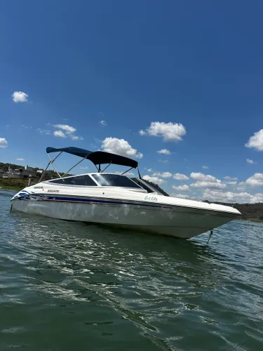 VENTURA 19 PES YAMAHA 90hp 7 PESSOAS