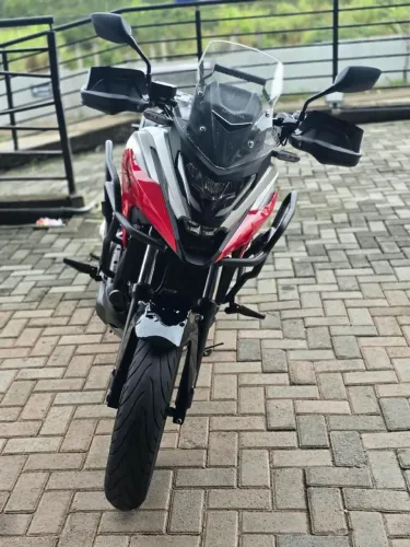 Honda NC 750X DCT 2024 - 20.000 km - Garantia de fábrica 