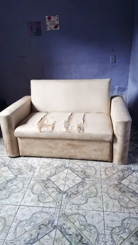 Sofá cama usado com bau