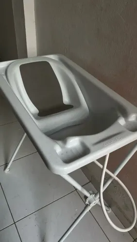vende-se banheira com suporte galzerano