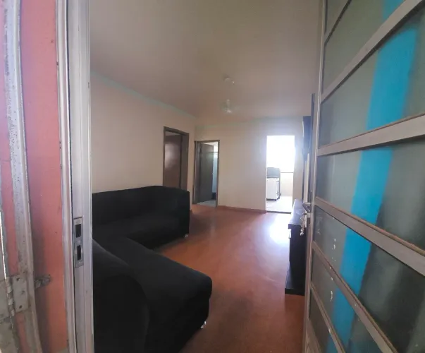 APARTAMENTO À VENDA - ÓTIMA LOCALIZAÇÃO!