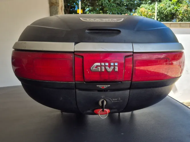 Baú traseiro GIVI MONOKEY 47 L