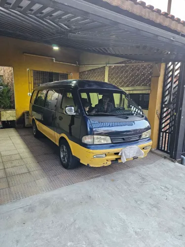 Kia Motors Besta GS Grand 3.0 8V 16L Diesel 2001