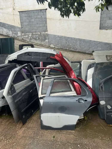 Portas diversos veiculos corolla,monza,civic gol,polo,prisma etc