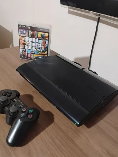 PlayStation 3 Super Slim 250GB Preto (CECH-4011B) + Controle DualShock 3 (altern.)+ Cabos