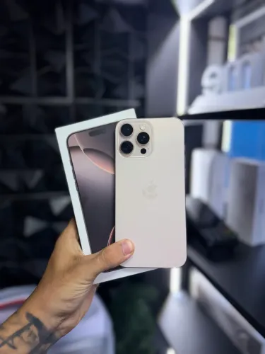 IPHONE 16 PRO MAX 256GB OPORTUNIDADE