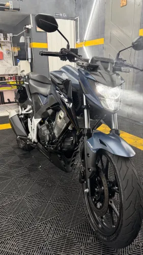 CB TWISTER 300 ABS AZUL