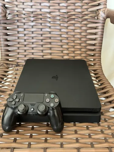 PS4