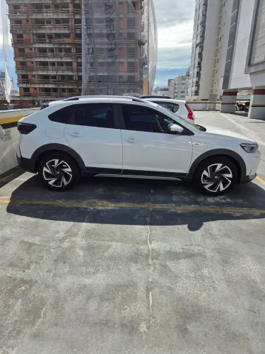 Volkswagen Nivus Highline 1.0 200 TSI Flex AUT 2025