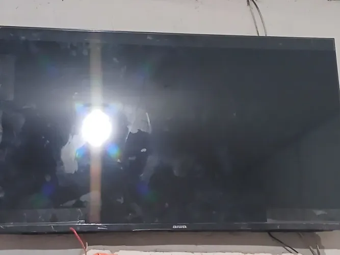 TV SMART NOVA NA CAIXA