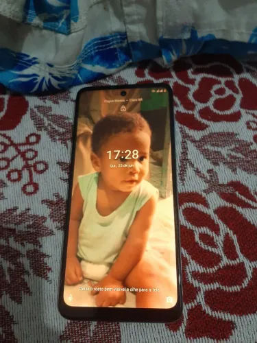 Moto e