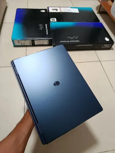 Notebook Dell Alienware core i7 1 terabyte de memória 