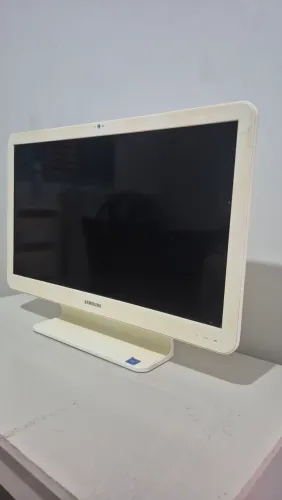 Monitor/Computador All in One Samsung - Tela Grande