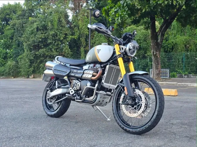 TRIUMPH SCRAMBLER 1200 XE 2026