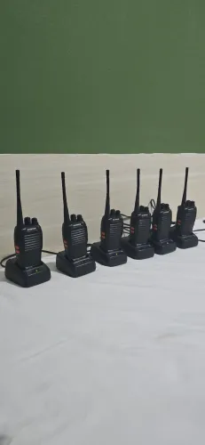 Rádio comunicador usados apenas uma vez