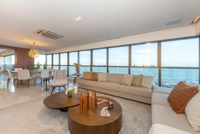 Apartamento de alto padrão 4 Suites vista mar em Areia Preta