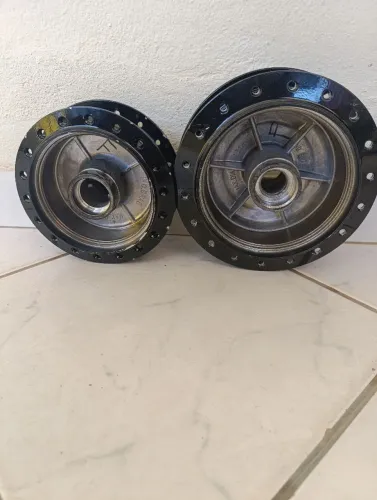 Par de cubo novo para biz