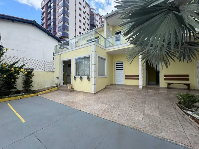 Comercial com 7 quartos à Venda, Praia dos Sonhos - Itanhaém