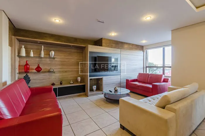 Apartamento com 3 Dormitórios, 1 Suíte, 149.42 m², aluguel de R$ 12.000 + Taxas - Cristo R