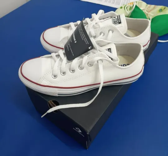 All Star Branco USADO POUCAS VEZES Cano Baixo Couro Sintético 37 Unissex