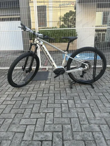 Bicicleta 8.2 assistida