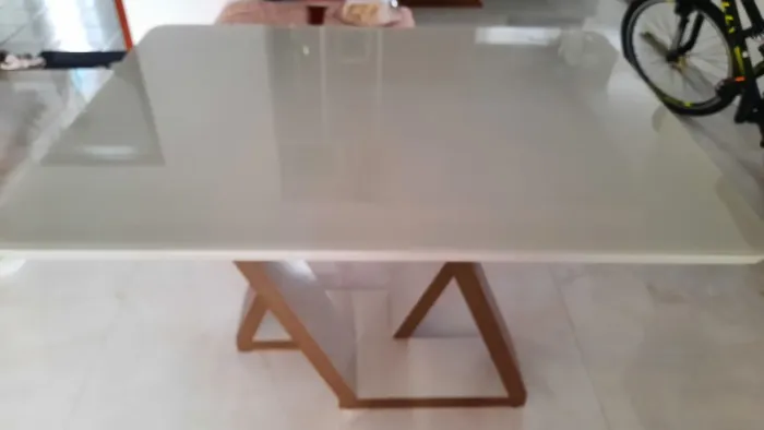 Mesa laqueada 100% MDF ,robusta!