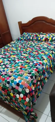Colchão de fuxico feita a mão