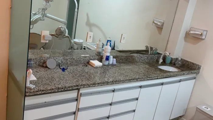 VENDO BANCADA EM GRANITO