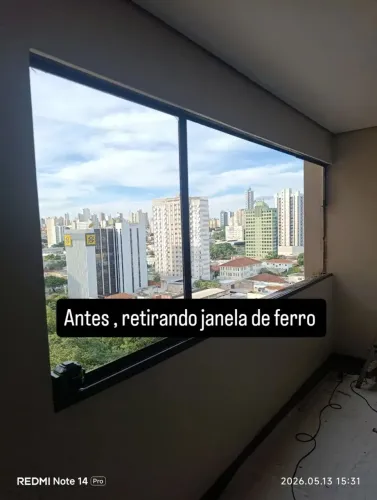 Vidraçaria e esquadrias de alumínio