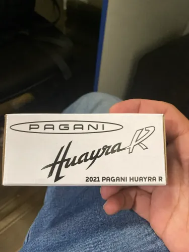 Hot wheels RLC pagani huayra 2021 pagani