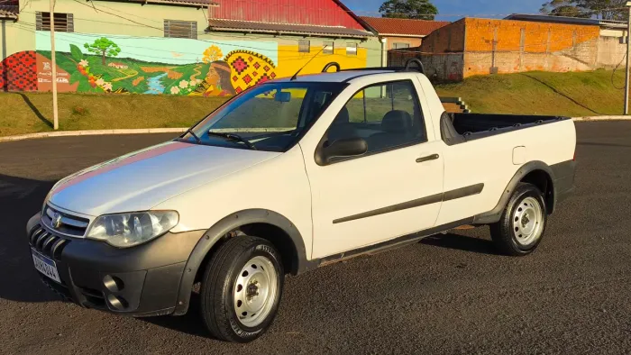 Fiat Strada 1.4 MPI Fire Flex 8V CS 2012
