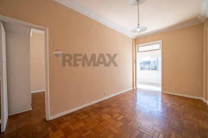Apartamento à venda, com 1 quarto, 40 m², na Glória, Rio de Janeiro, RJ.