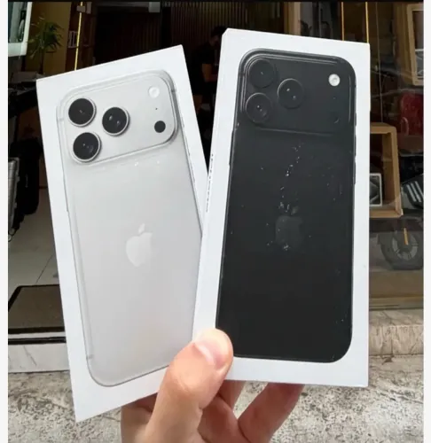 iPhone 18 Pro Max - 256GB Preto/Prateado (Lacrado na caixa)