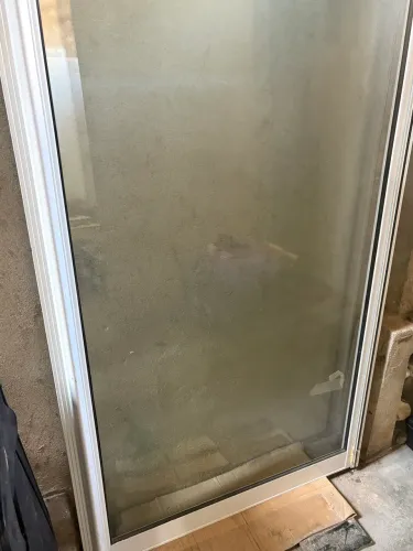 Porta balcão 4 folhas em alumínio branco