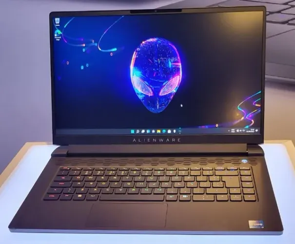 Notbook AlienWare M15 R7