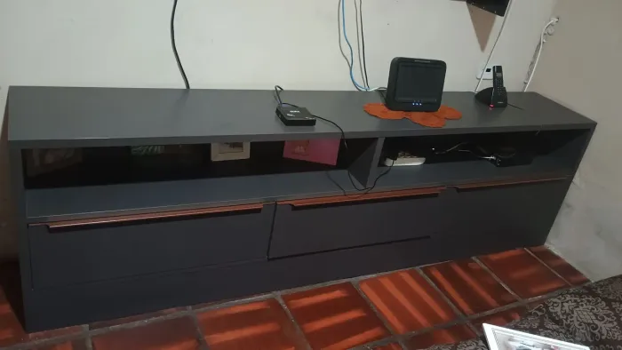 Balcão sala com gavetas
