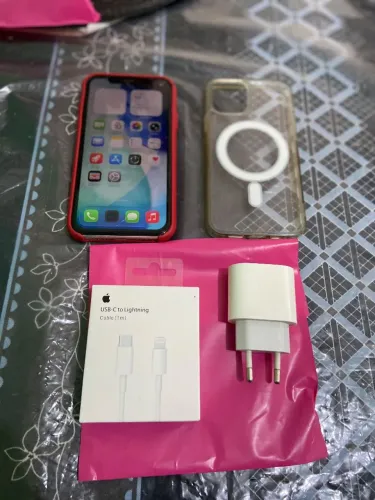 Iphone 11 praticamente novo