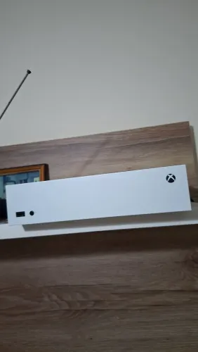 Xbox series s em perfeito estado