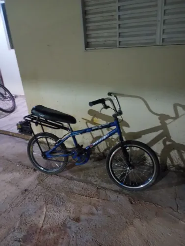 Bicicleta estilo montadinha 
