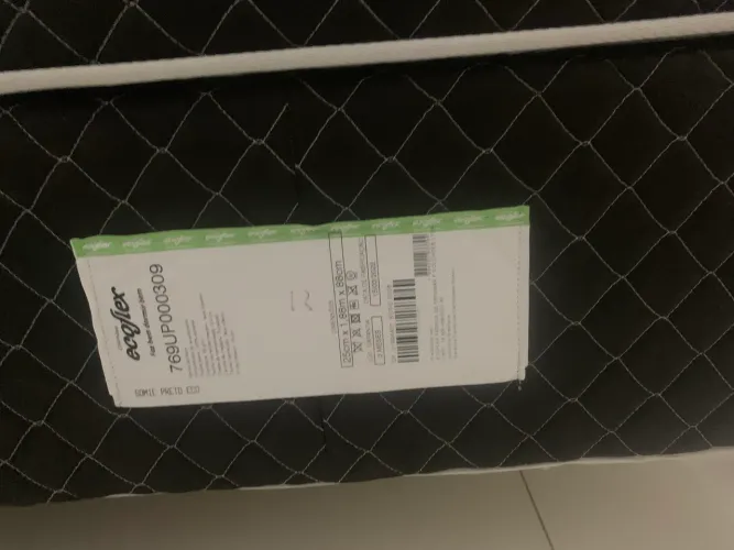 Cama box solteiro + capa de proteção