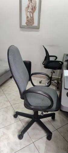 Cadeira escritório e home office modelo Presidente