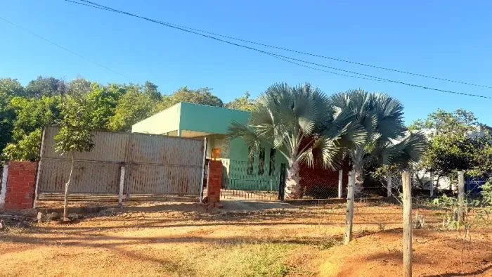 Chácara em condomínio, 2.500M2, com excelente casa