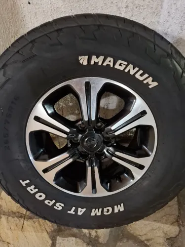 Rodas Frontier aro 16 + pneus