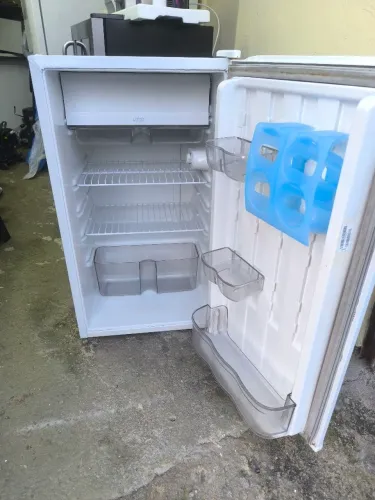 Frigobar Consul 121L