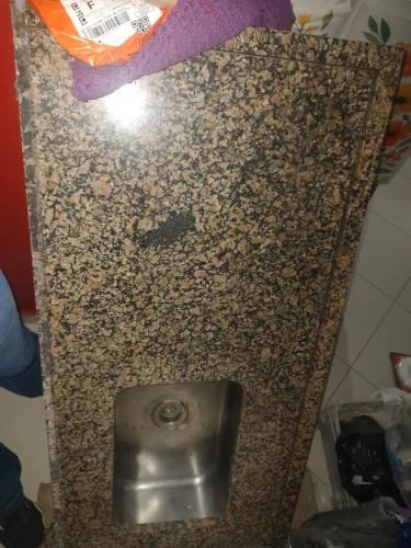 DOAÇÃO - Pia de cozinha granito