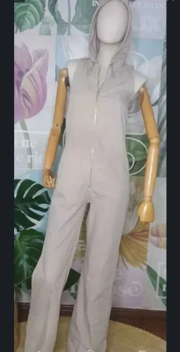 Macacão Zara
