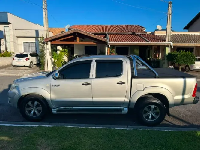 Toyota Hilux CD SR 4X2 2.7 16v/2.7 Flex Mec. 2010