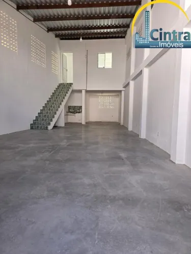 GALPAO COMERCIAL em Salvador - Bahia, Itapuã